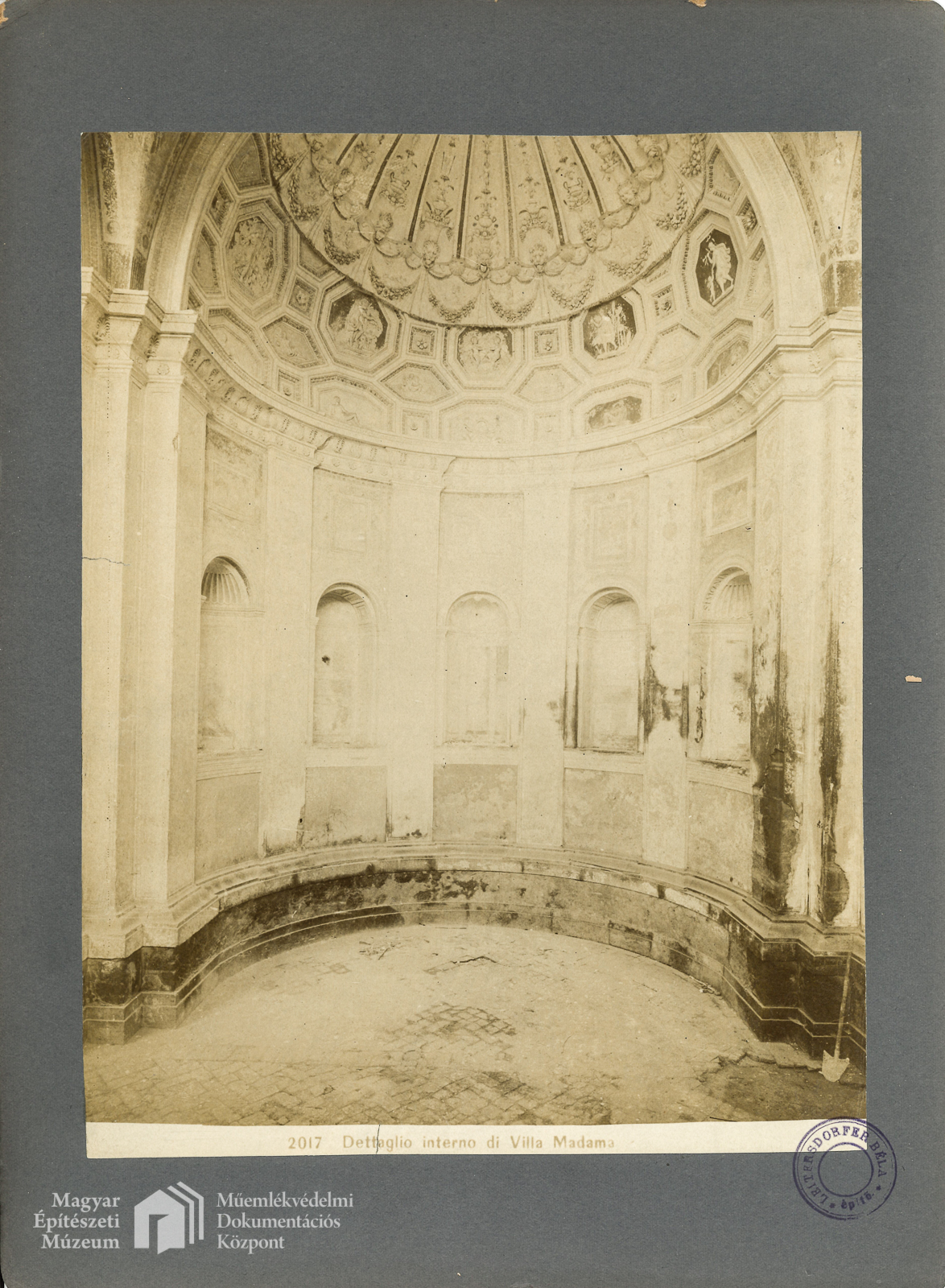 Villa Madama	Fülke
