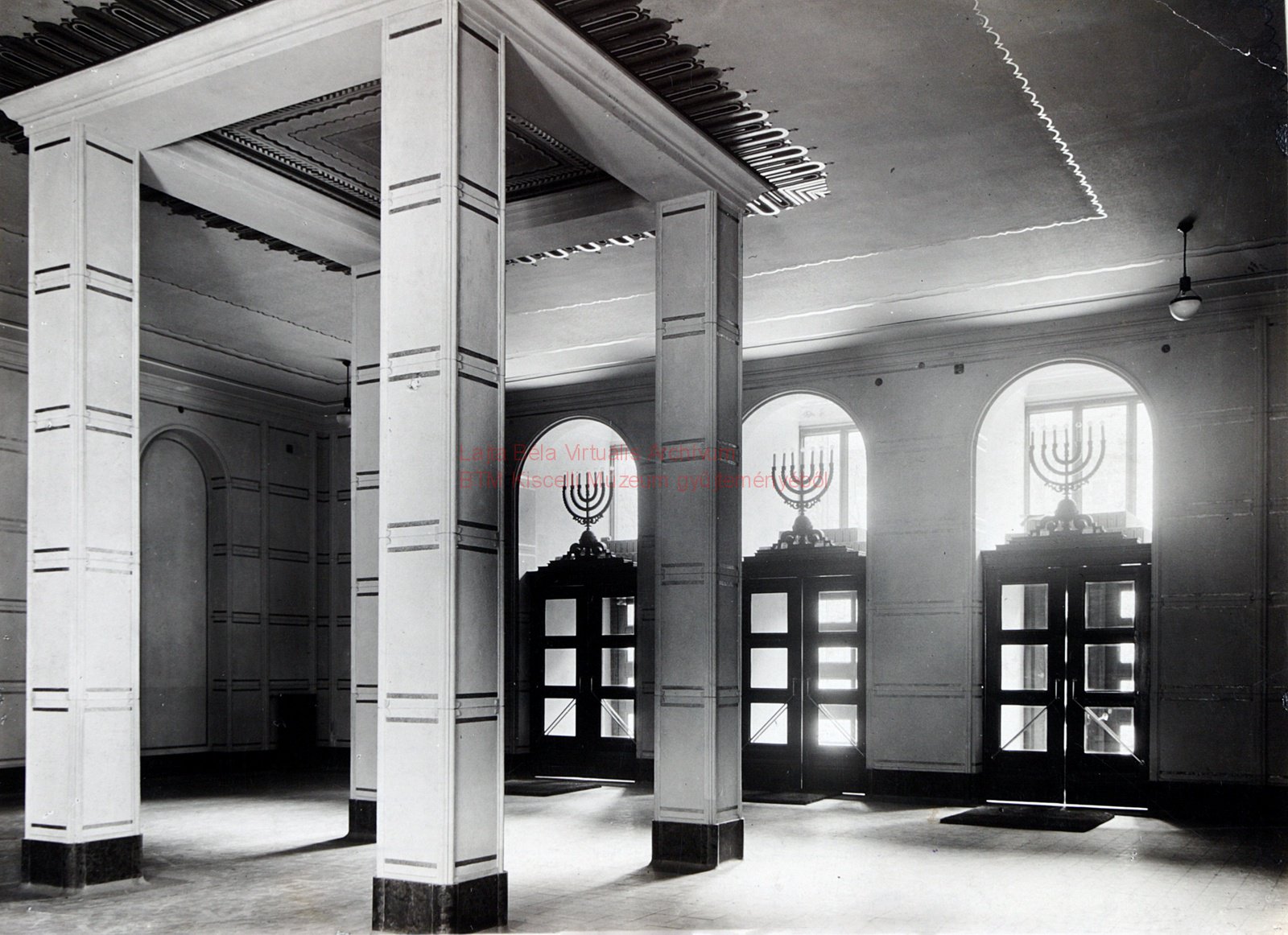 31_BTM Kiscelli Múzeum Fotótár, ltsz.: 66.50.A földszinti előcsarnok, 1930