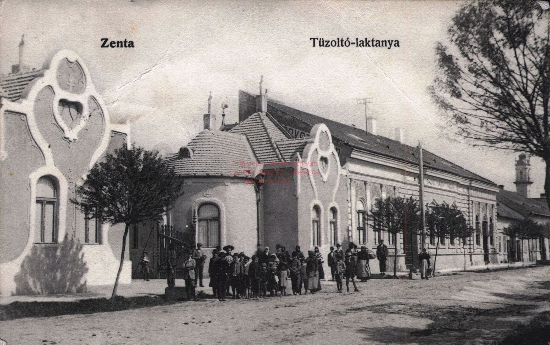 The fire station in the streetscape, picture postcard 01_Zempléni Múzeum (Szerencs), Képeslapgyűjtemény, ltsz.: Zenta 11
